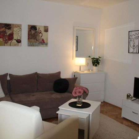Apartment Sophie Novi Sad Exterior foto